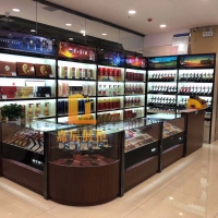 長沙連鎖超市煙酒柜專賣區